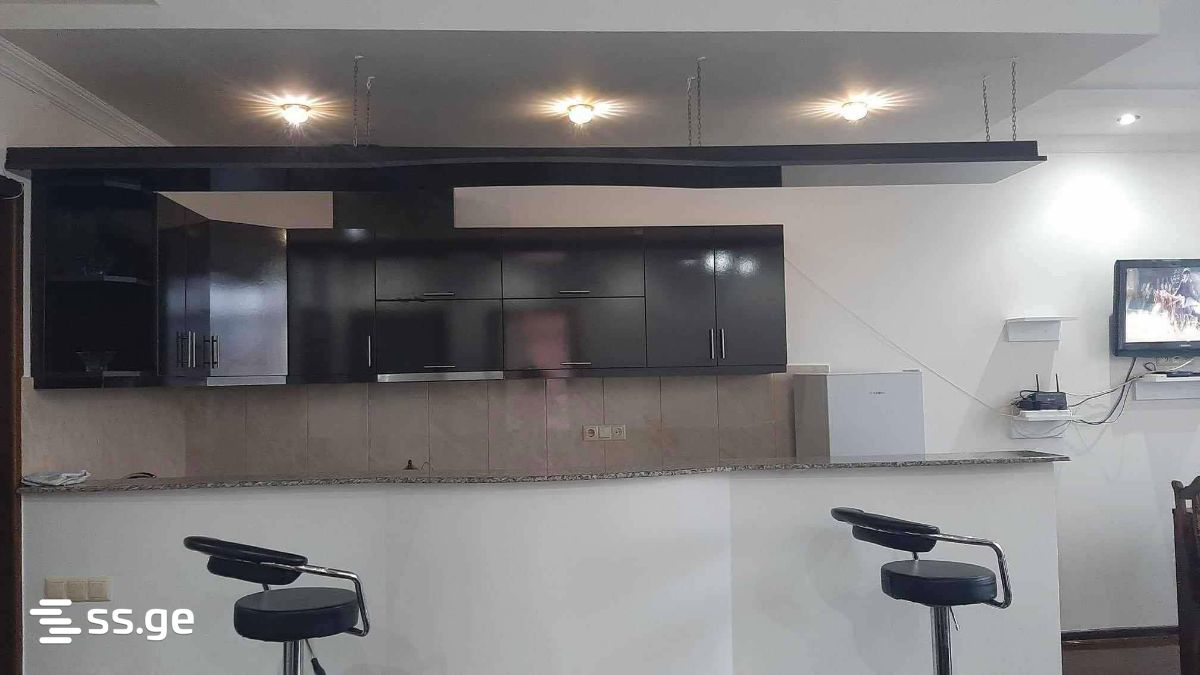 40 - 4 rooms