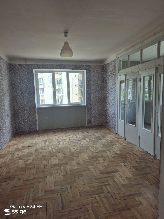 Mirian Mephe st. - 4 rooms