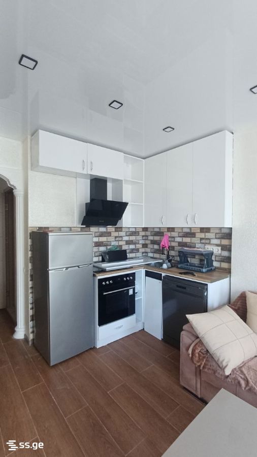 1 - 2 rooms