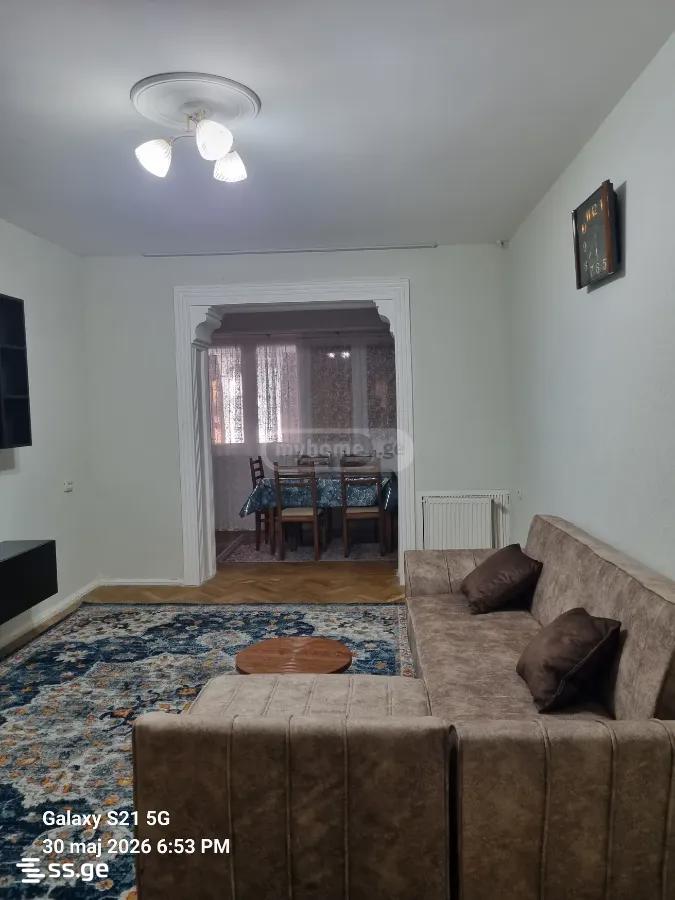 a.wereTlis avenue 105 - 3 rooms
