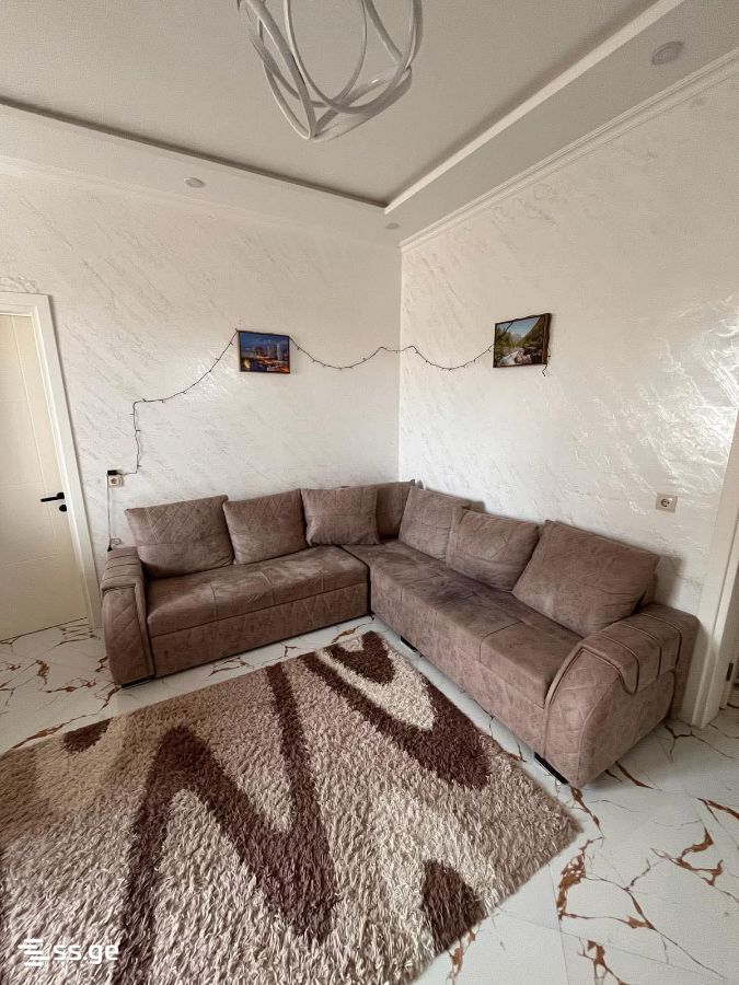 24 - 3 rooms
