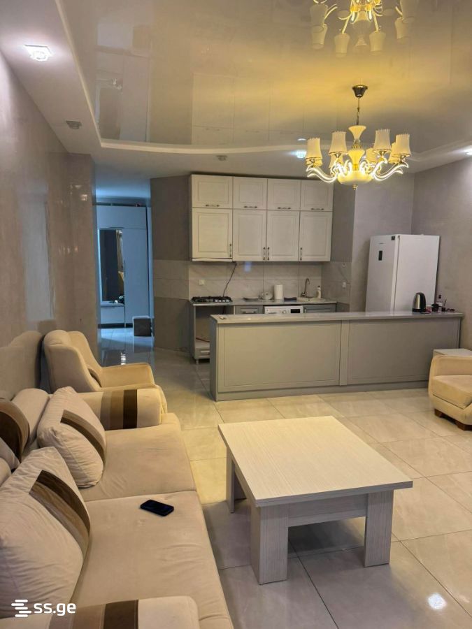6 - 3 rooms