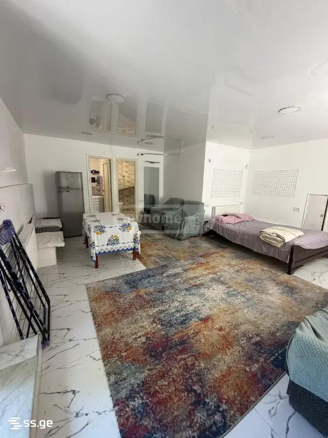 Panaskerteli-Tsitsishvili st. 19 - 1 rooms