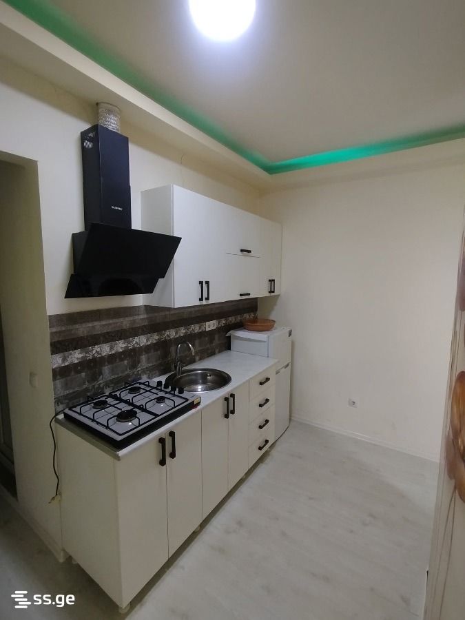 Lech and Maria Kaczynski street 37 - 1 rooms