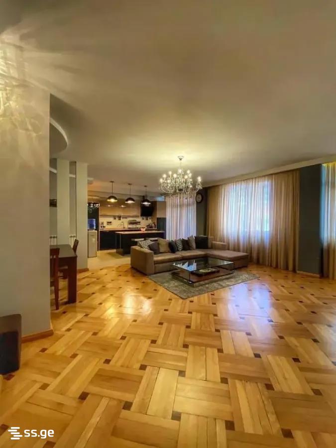 Mirian Mephe st. 45 - 4 rooms