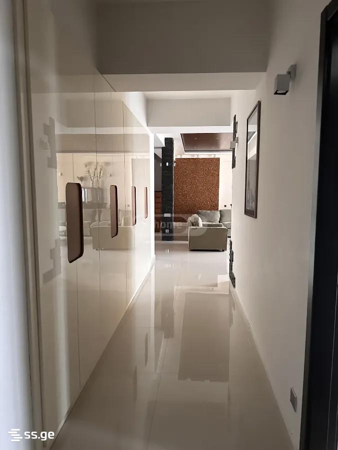 Kartozia st. 8 - 6 rooms