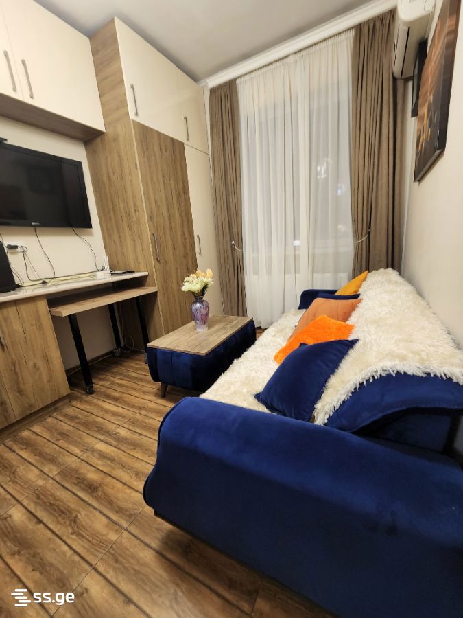 Politkovskaya St (jikia st.) 3 - 2 rooms
