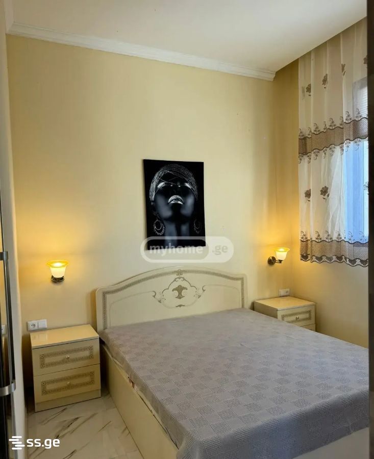 bakhtrioni st. 11 - 2 rooms