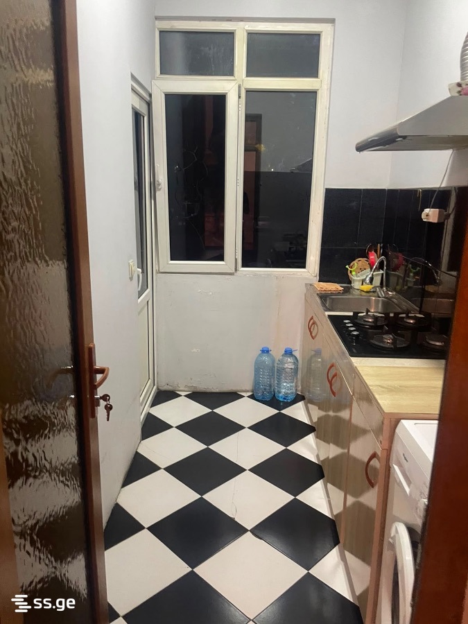 R. Nizharadze st. 89 - 2 rooms