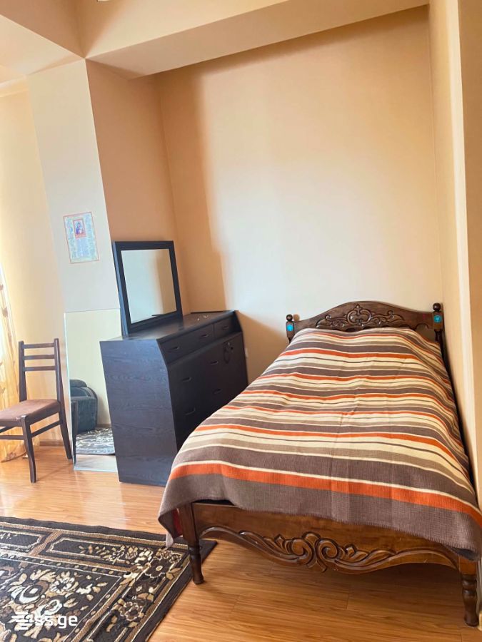 7 - 2 rooms