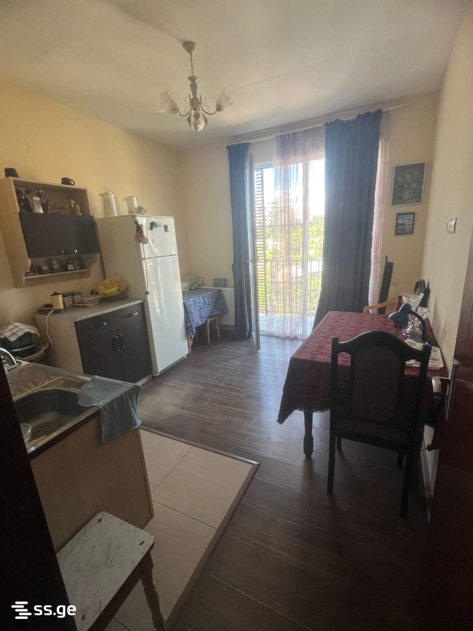 Ts. Dadiani st. (chugureti) 7 - 2 rooms