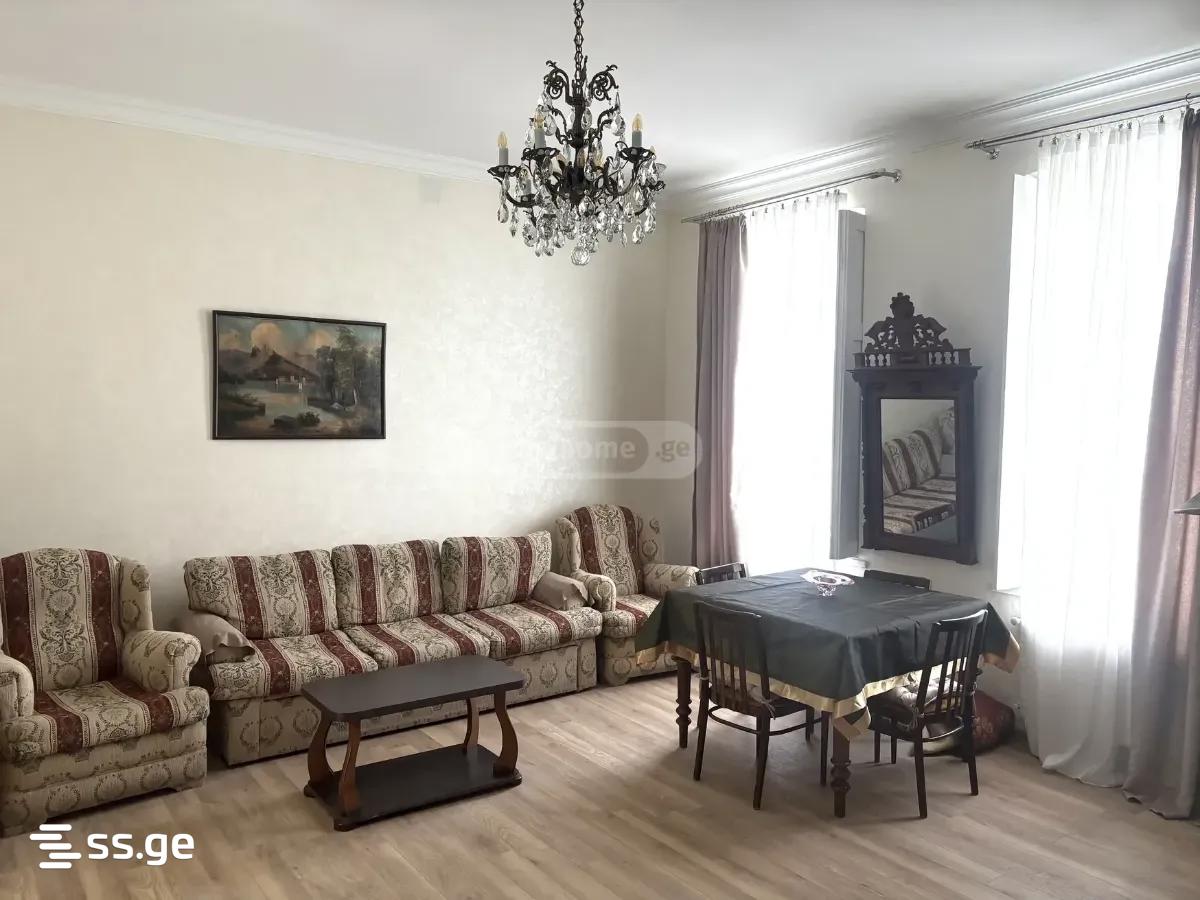 a.wereTlis avenue - 4 rooms