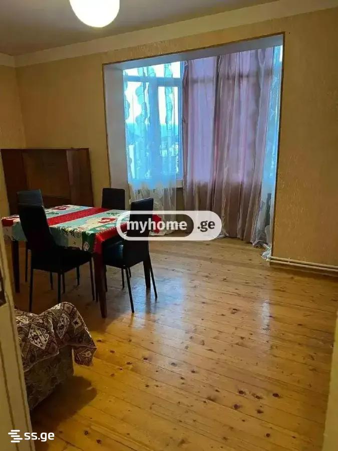 V. Topuridze st. - 2 rooms