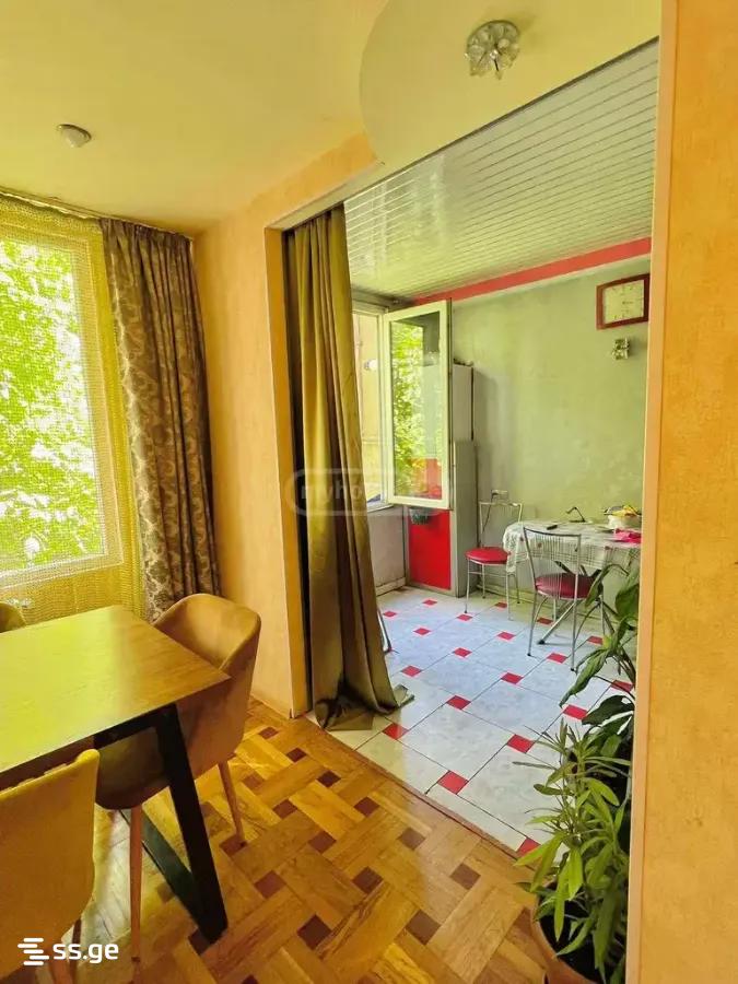 vaja-pshavela avenue - 4 rooms