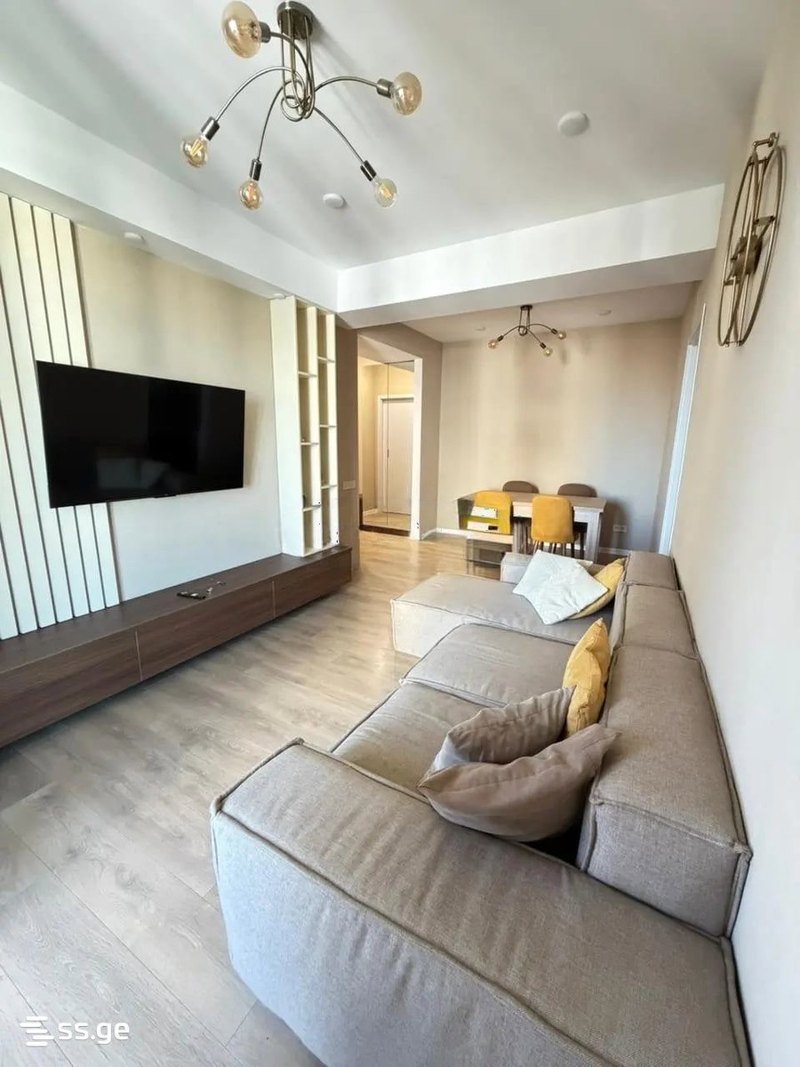 Politkovskaya St (jikia st.) 33 - 4 rooms