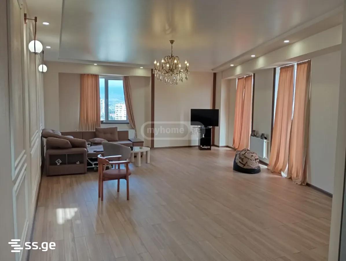 Marshal Archil Gelovani Ave. - 5 rooms