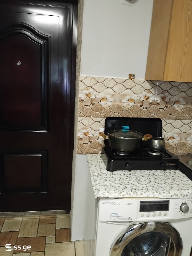 peikrebi st. 8 - 1 rooms