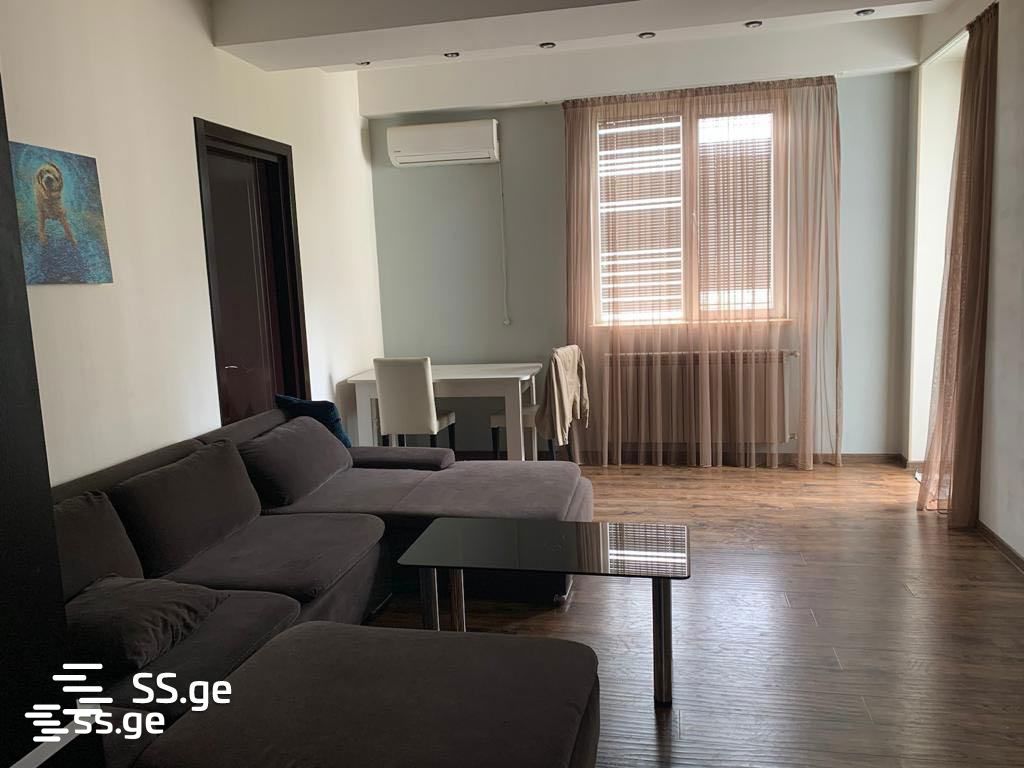 R. Chkhikvadze st. - 3 rooms