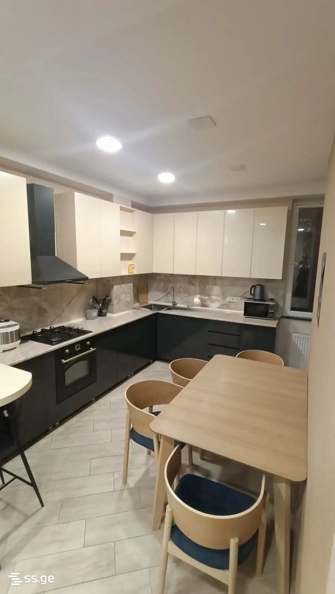 Baratashvili dead end 0 - 5 rooms