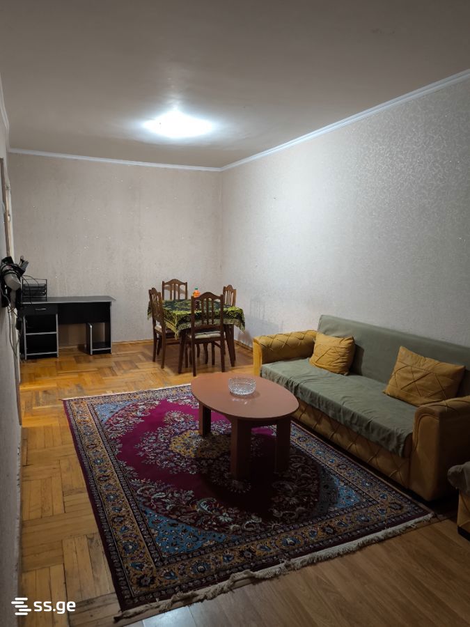 nucubidze II plato 65 - 4 rooms