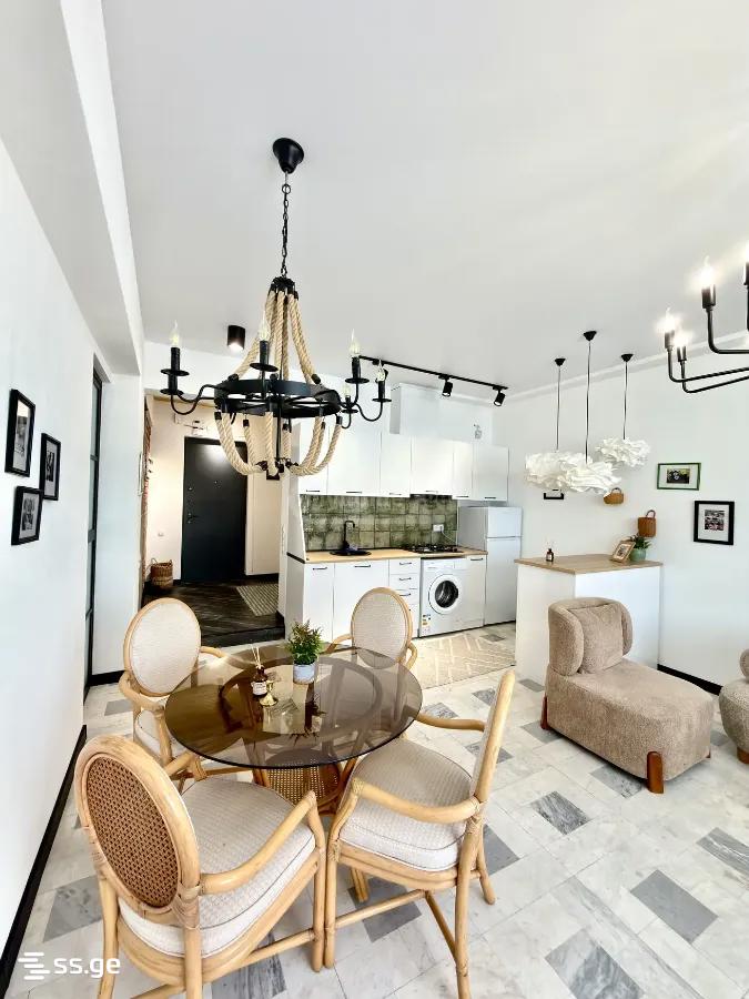Panaskerteli-Tsitsishvili st. 11 - 2 rooms
