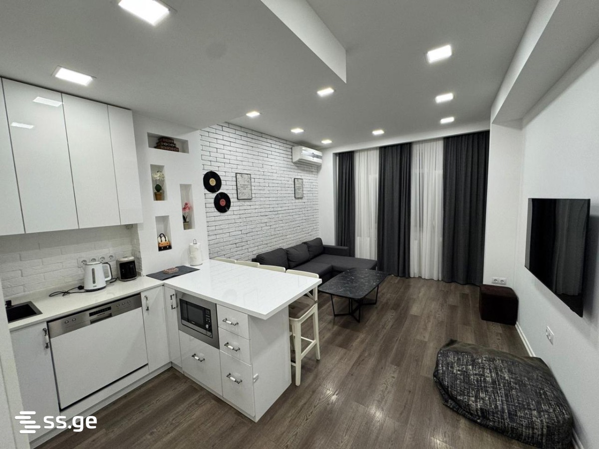14 - 3 rooms