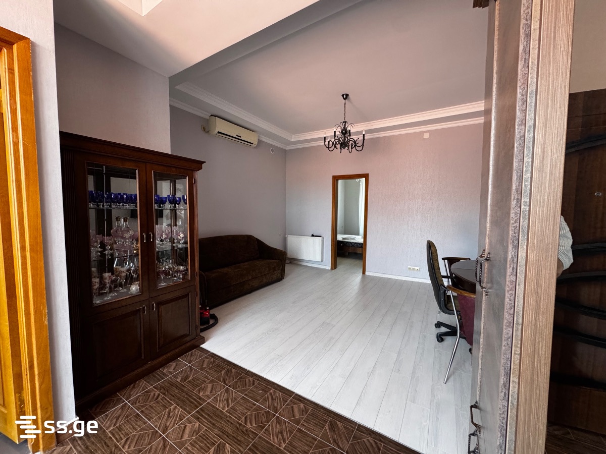 21 - 3 rooms