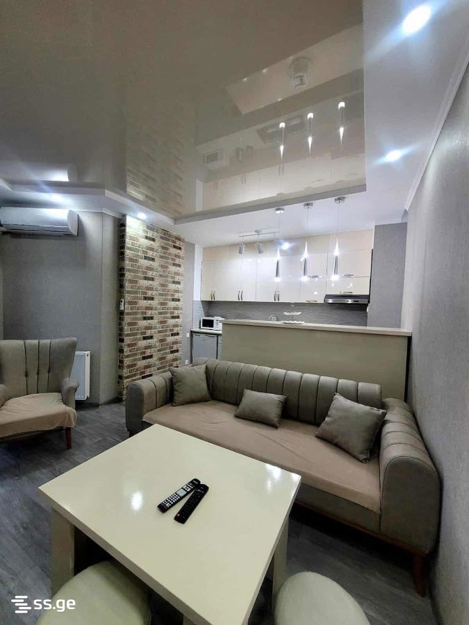 R. Nizharadze st. 3 - 2 rooms