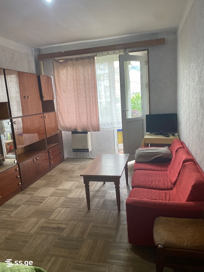 7th micro-district 20 - 1 rooms