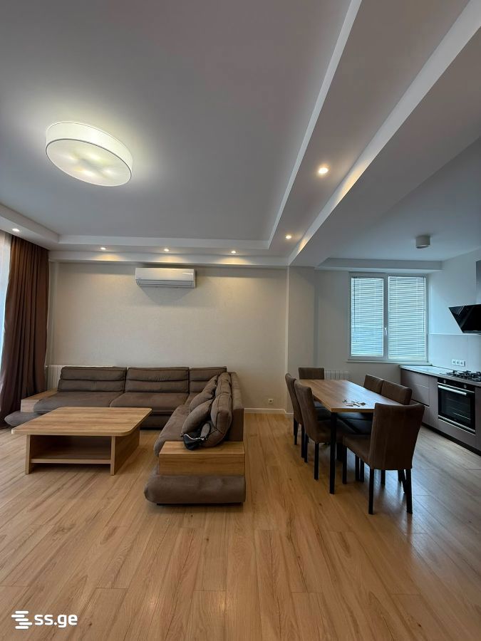 Avto Varazi st. 1 - 3 rooms