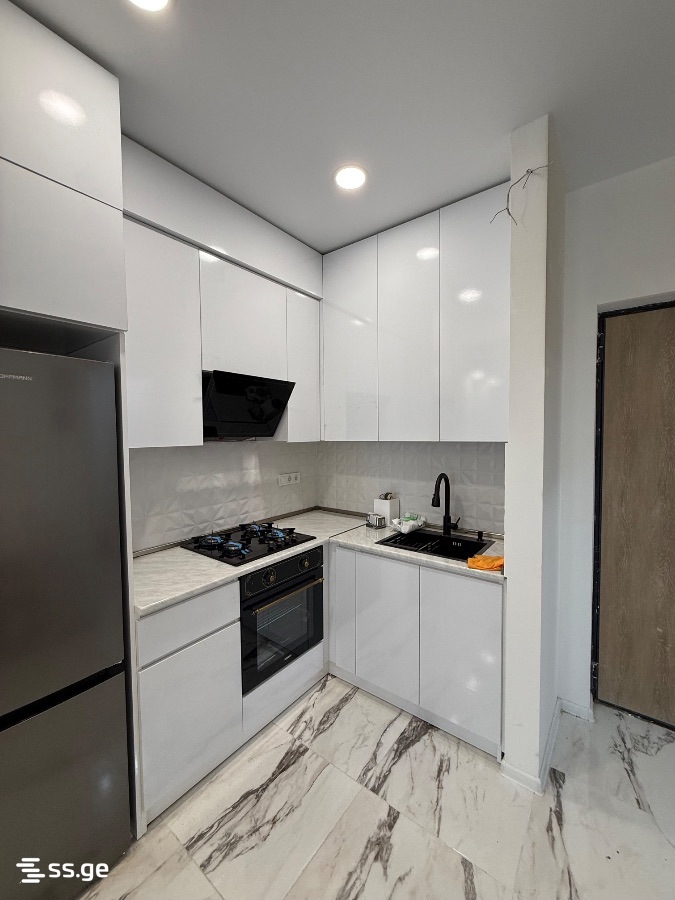 Kikvidze Lane 4 - 3 rooms