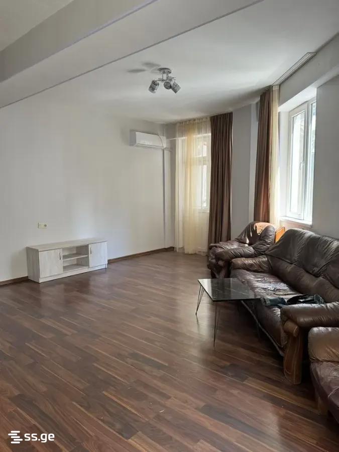 Politkovskaya St (jikia st.) - 3 rooms