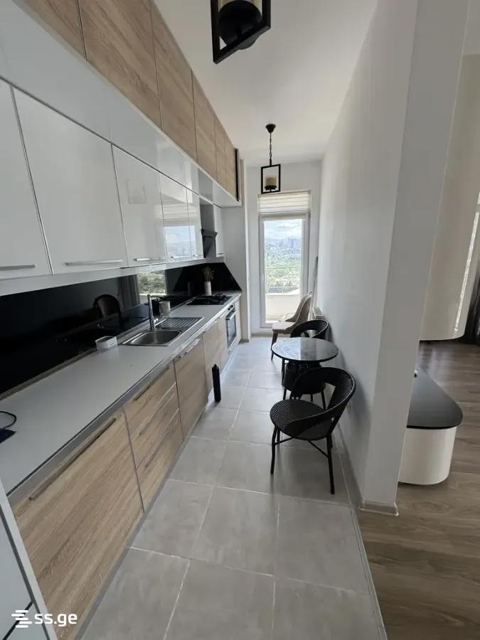 Bob walsh st. - 4 rooms