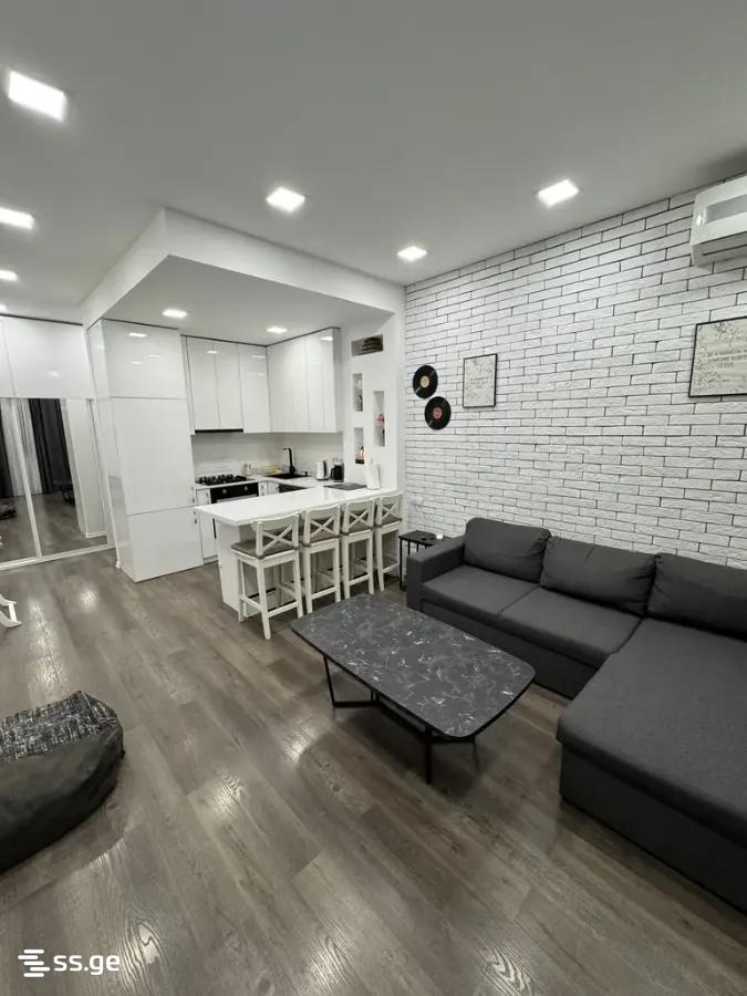 14 - 3 rooms