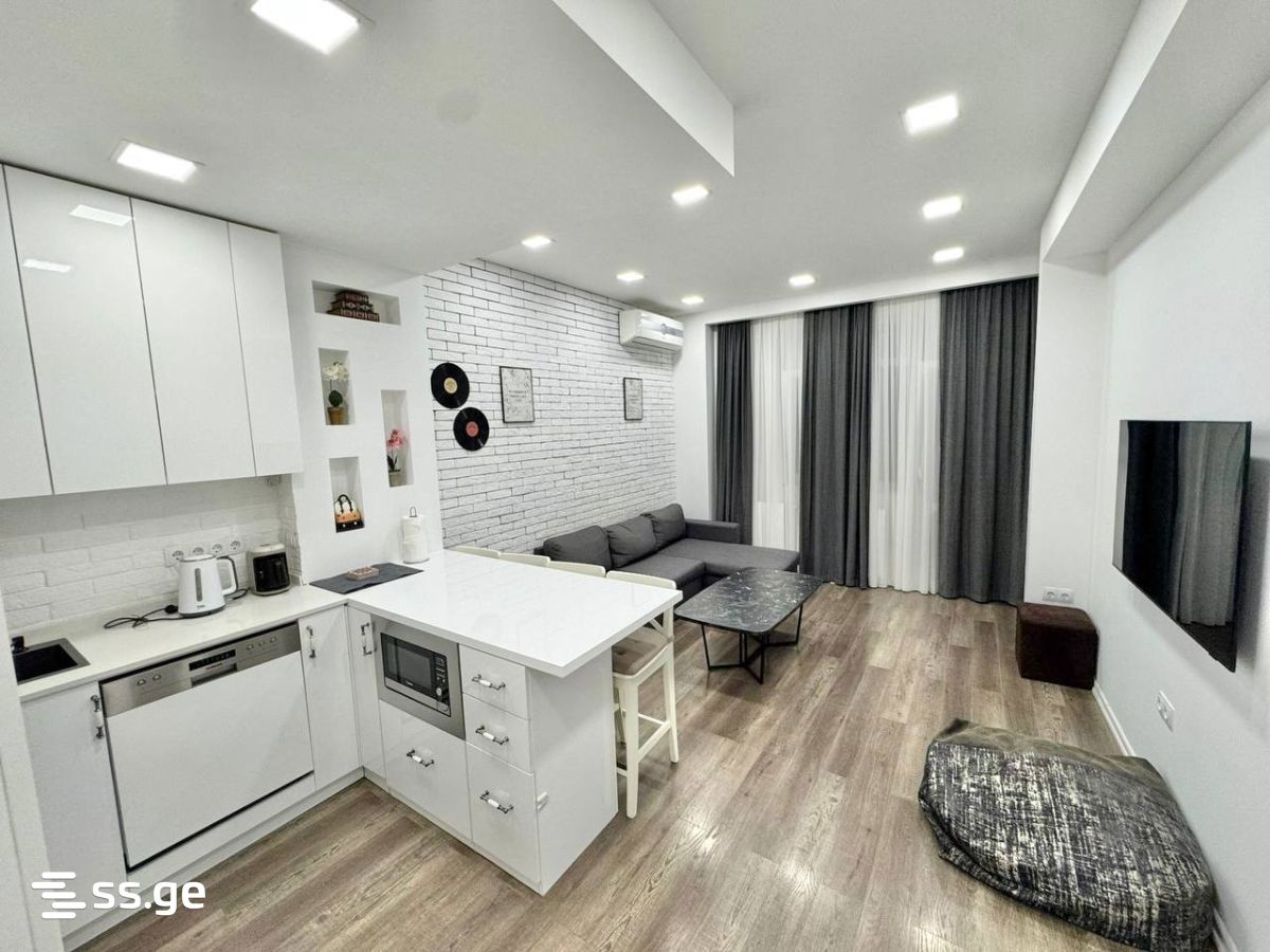 14 - 3 rooms