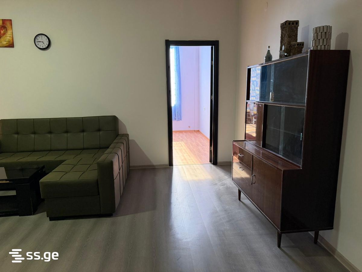 Politkovskaya St (jikia st.) 27 - 3 rooms