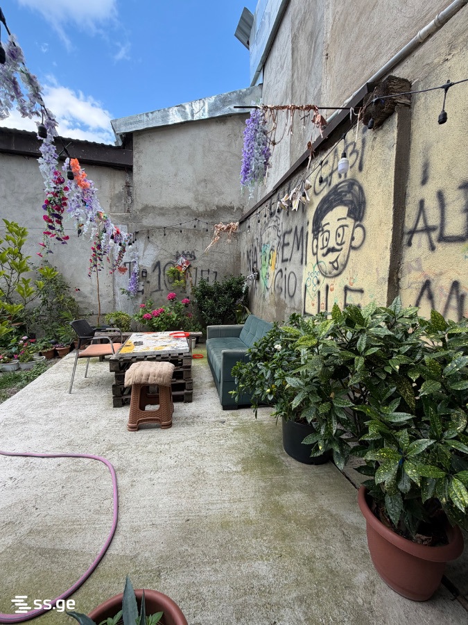 vachnadze st. - 1 rooms