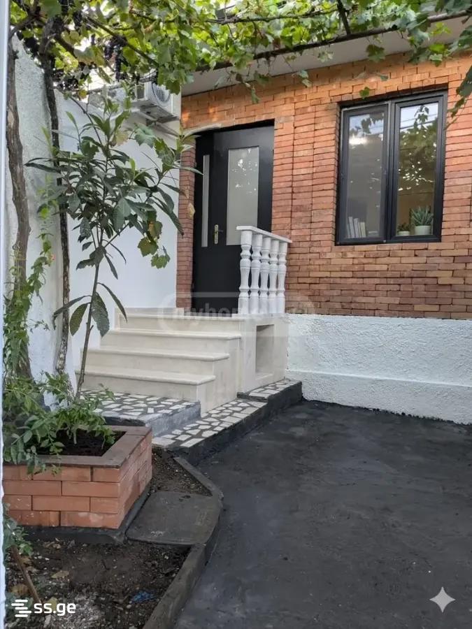 saingilo st. - 2 rooms
