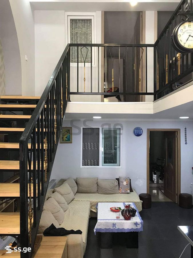 13 - 4 rooms