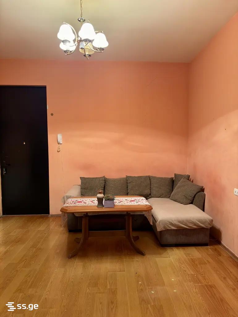 Tavkhelidze st. - 3 rooms