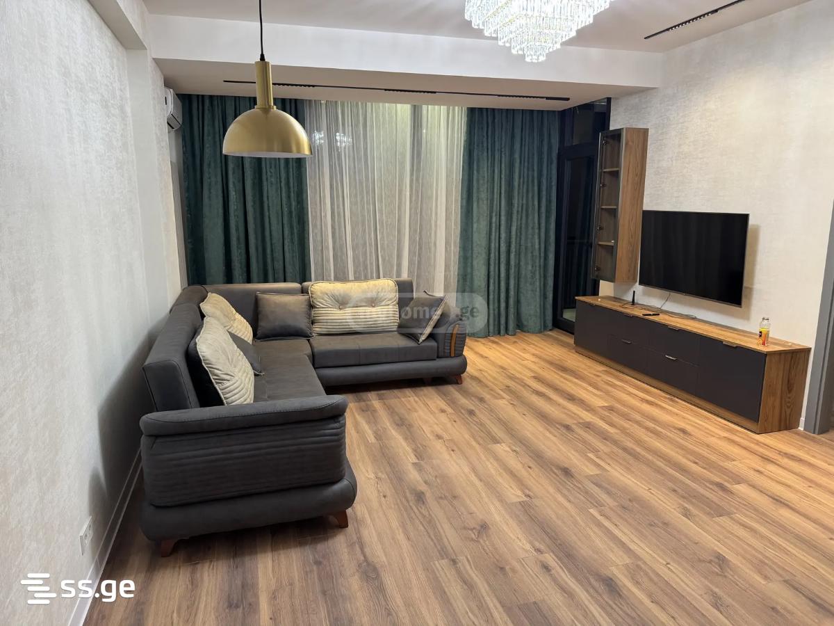 universiteti st. 24 - 2 rooms