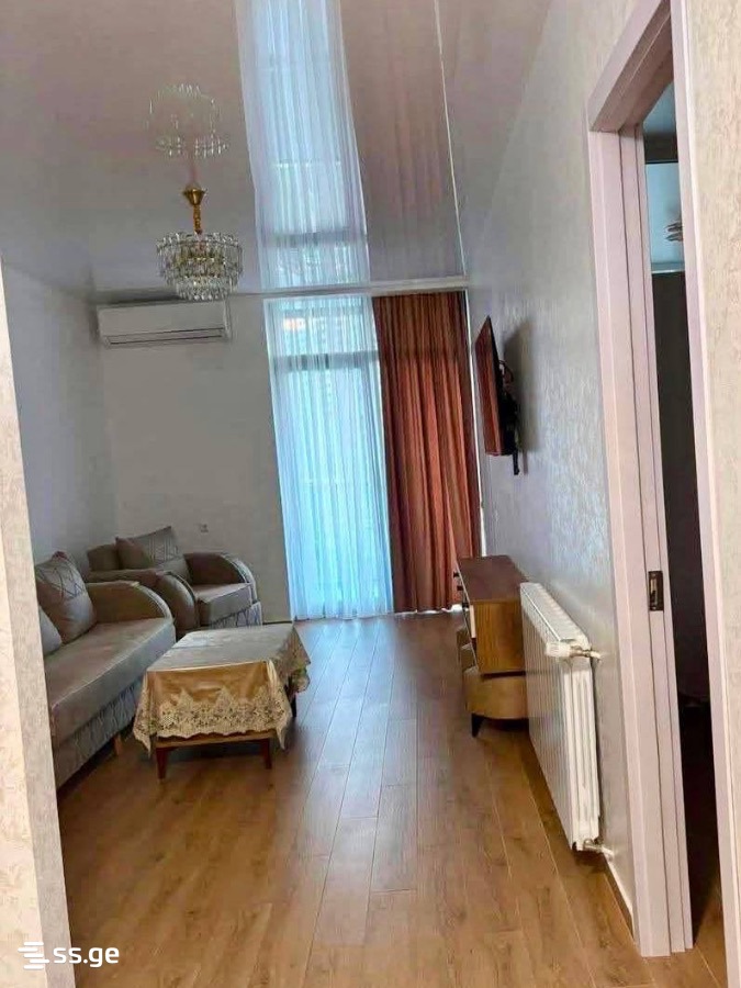 Bagrationi str. 131 - 3 rooms