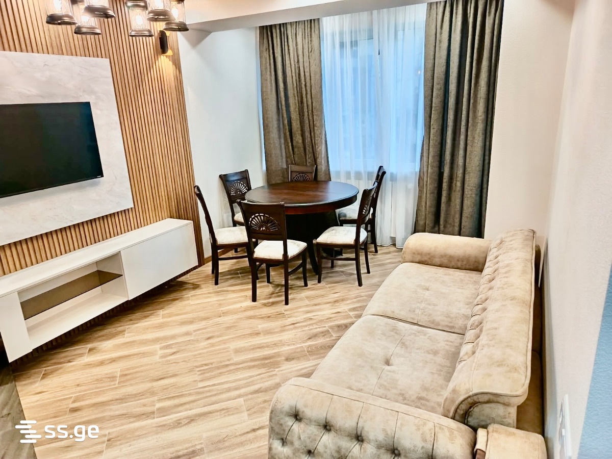 Archil Mephe st. 23 - 4 rooms