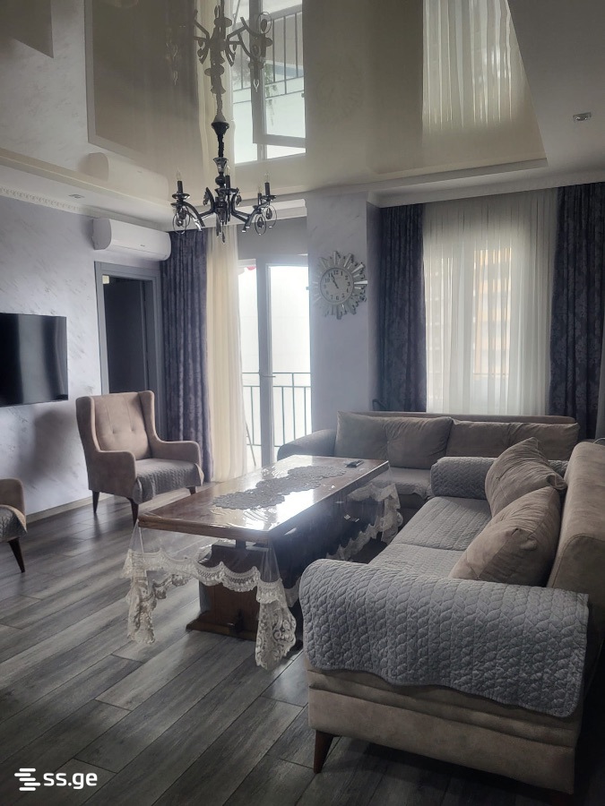 Bagrationi str. 198 - 3 rooms