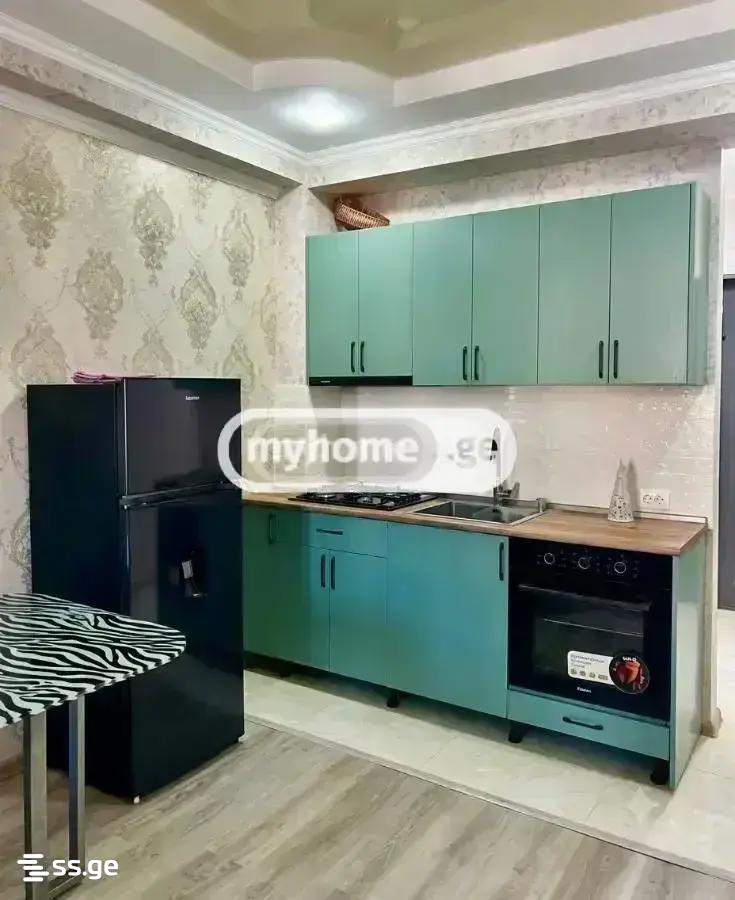 gmiri kursantebi st. 5ა - 3 rooms