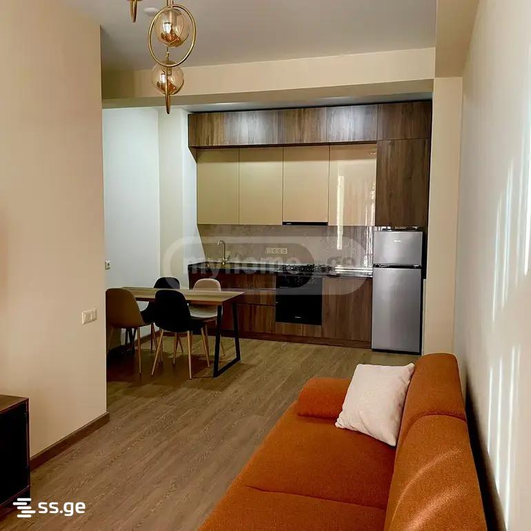bagrat III st. - 2 rooms