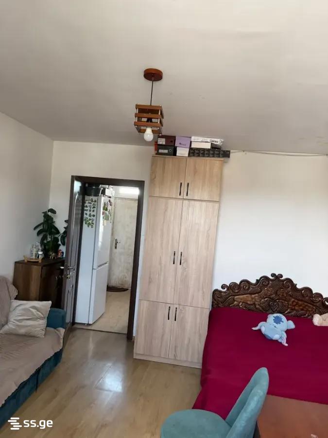 digombari st. 5 - 1 rooms