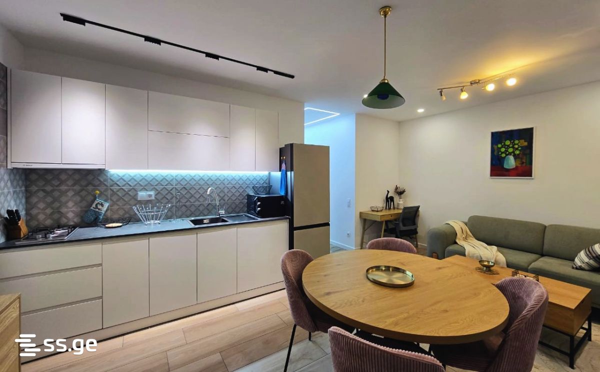 Kh. Akhvlediani st. 17 - 2 rooms