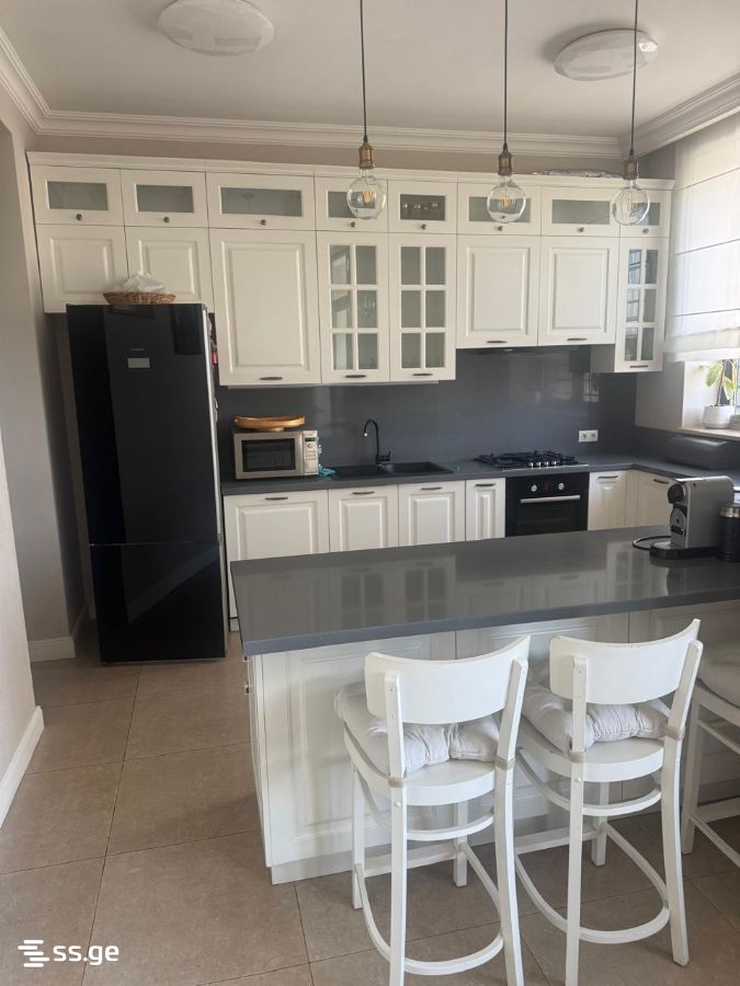 larsi st. - 4 rooms