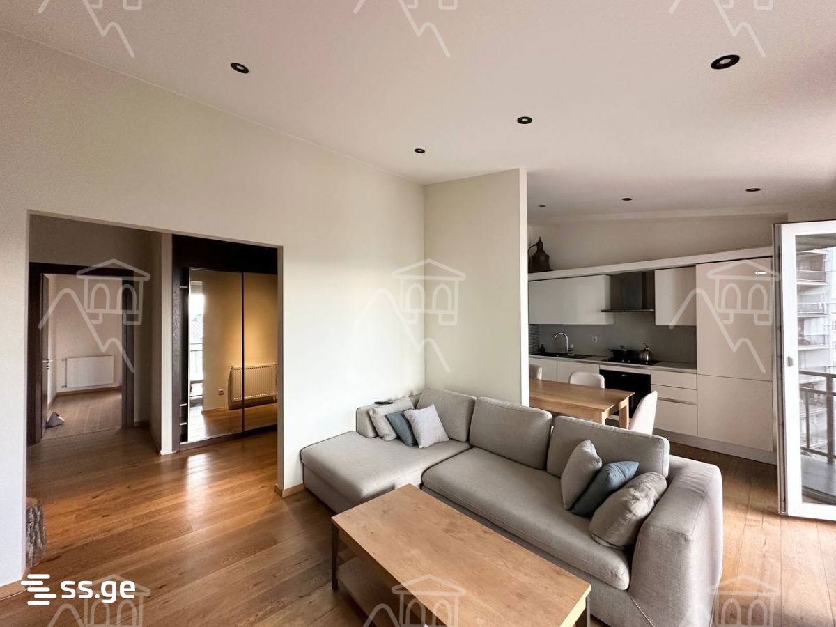 Politkovskaya St (jikia st.) 3 - 4 rooms